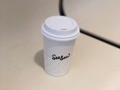 拿铁-Seesaw Coffee(上生新所店)