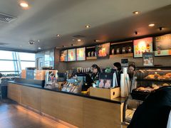 -星巴克(浦东机场T1国际27号口店)