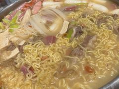 -大食代美食广场(上海中心店)