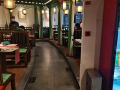 -荷塘秋月·本帮江浙菜(国权路店)