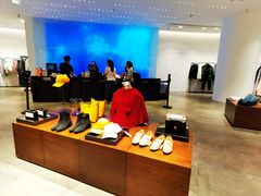 -URBAN REVIVO(上海中庚漫游城店)