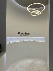 -微笑雨嘉造型护肤