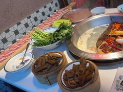 -卤校长重庆火锅(国兴店)