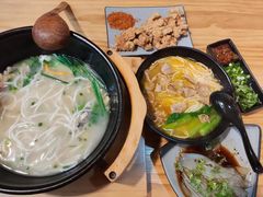 -勺子米线·云南传统小吃市集(四方街店)