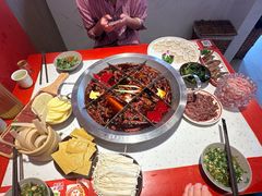 -厂花素芬九宫格火锅(红光店)