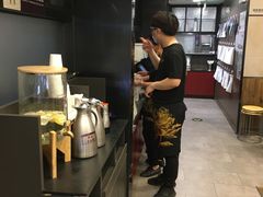 -康师傅私房牛肉面(马泉营奥莱店)