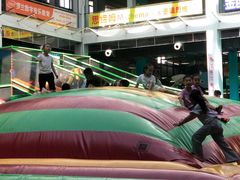 -蒙特利亲子乐园