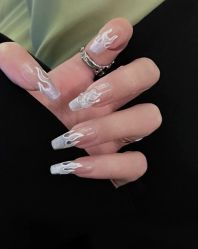 -悦指间美甲美睫