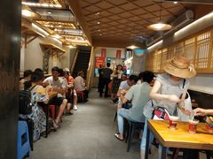 大堂-八婆婆烧仙草(曾厝垵店)