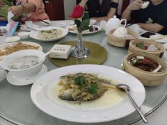 -泉龙渔村·粤式早茶·金牌烧鹅(中山三乡店)