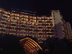 -三亚湾海居铂尔曼度假酒店