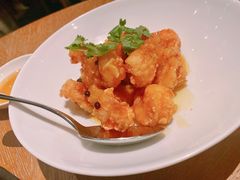 橙味蟹粉脆皮虾球-宁波柏悦酒店·钱湖渔港