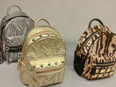 -MCM(比斯特上海购物村店)