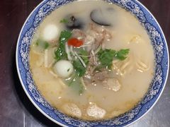 滋补烩面-裕丰源(福彩路店)