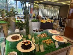 -大中华希尔顿酒店-念自助餐·嗨啤·小龙虾