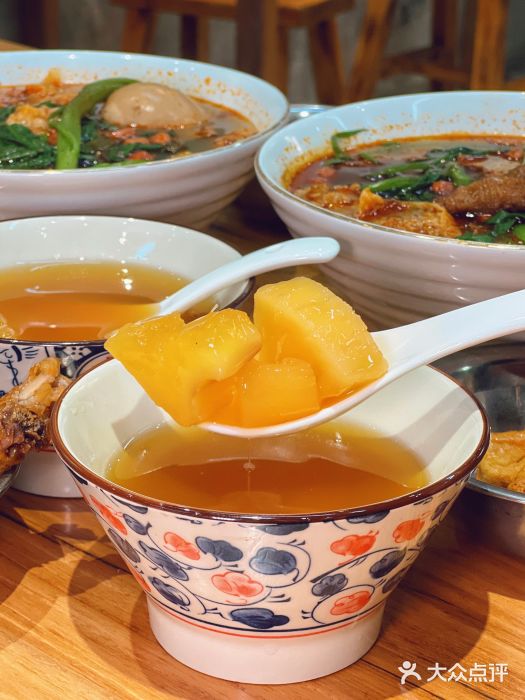螺小胖柳州螺蛳粉(钟楼总店)木薯羹图片