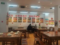 -佬缸炮江湖川菜(玉林店)