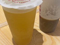 -白沙肴·长沙米粉.小炒湘菜(地王店)