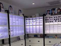 -造寸眼镜·蔡司官方授权店(东门店)