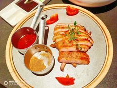炭烤猪颈肉-小大董·烤鸭(西单大悦城店)