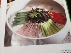 菜单-云海肴·汽锅鸡·云南菜(天山百盛优客店)