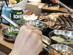 -GOGIYA·咕叽吖韩国传统烤肉店(东方新天地店)