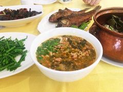 小锅米线-蝴蝶泉宾馆-中餐厅