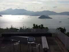 楼台上的维多利亚湾-YHA赛马会摩星岭青年旅舍(香港岛)
