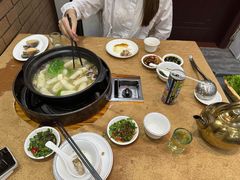 -濠轩阁特色生蚝火锅(水湾路店)