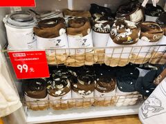 -优衣库(上海正大广场店)