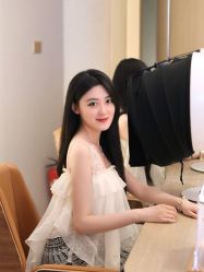 -AURAS璈然科技护肤中心