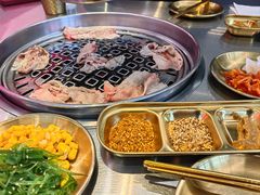 -韩味南山塔·烤肉自助(中骏世界城店)