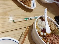 -蓉李记成都名小吃(太原龙湖万达店)