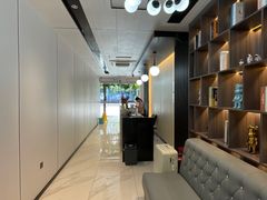 -鹏城丽景酒店(华强北红岭地铁站店)