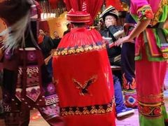 -老滇山寨•云南特色菜•地方菜•民族风情歌舞表演(金碧店)