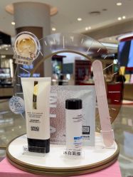 -奥伦纳素Erno Laszlo