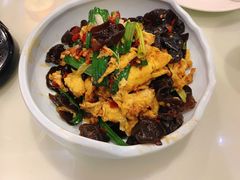 剁椒木耳炒鸡蛋-福禄财东北菜(珠江帝景店)