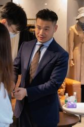 -优刻西服西装定制(金轮国际广场店)