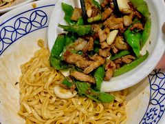 -李与白包子铺(桐梓林店)