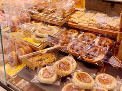 -巴黎贝甜(大宁国际商业广场店)