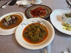 -紫东阁酒楼·中餐厅(东方广场假日酒店)