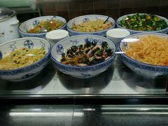 -陇上全荟兰州传统牛肉面(延吉路店)