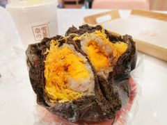 -奈雪的茶(青岛卓悦里INTOWN店)