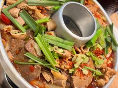 -肖四女乐山跷脚牛肉(滨江天街店)