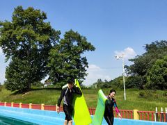 -汤山欢乐水世界