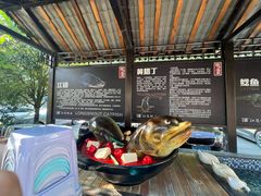 -江龙饭店·乌江豆腐鱼(乌江老桥头店)