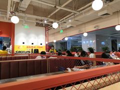 大堂-鸡遇虾煲干锅火锅(小寨金莎店)