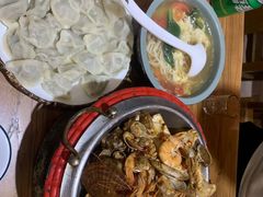 -东来菜馆•手抓海鲜家常菜•海鲜锅贴(鸽子窝店)