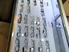 -宝岛眼镜(长沙侯家塘店)