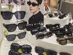 -镜客眼镜(浦江欢乐颂店)